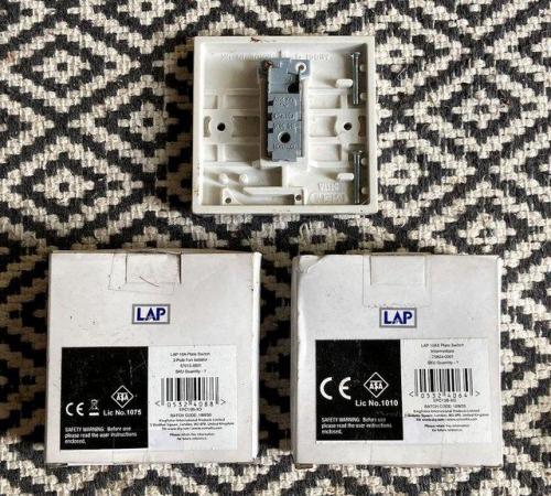 Image 2 of BNIB LAP ELECTRICIAN'S 10A PLATE SWITCHES FAN ISOLATOR LIGHT