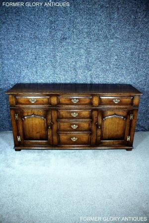 Image 68 of TITCHMARSH AND GOODWIN OAK DRESSER BASE SIDEBOARD HALL TABLE