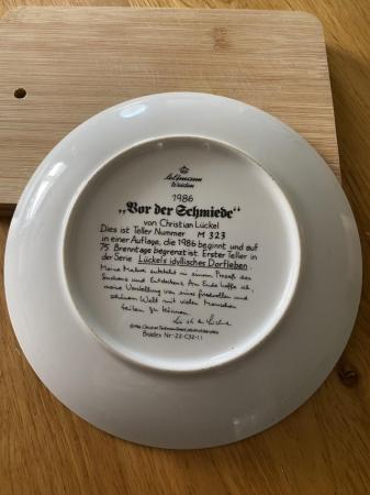 Image 2 of German plate from Seltmann Weiden 1986