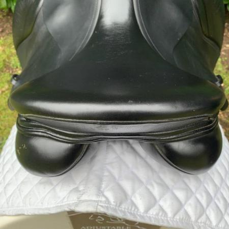 Image 19 of Kent & Masters 17 inch High Wither saddle