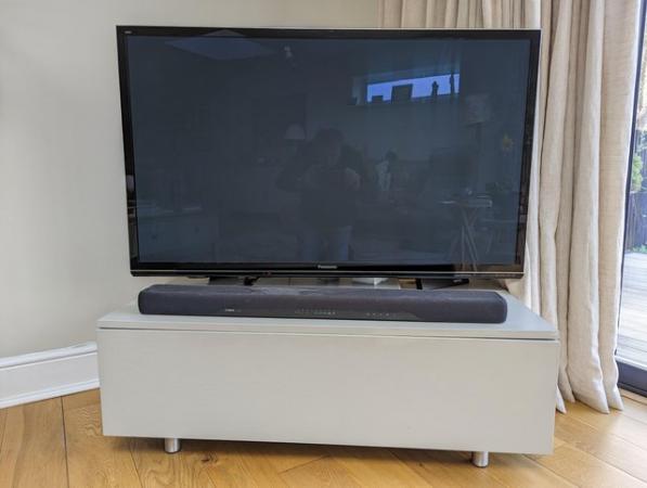 Image 2 of TV Stand - great condition. Fully functional.