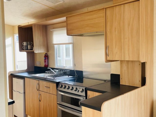 Preview of the first image of Perfect caravan for first time buyers * sleeps 6 *.