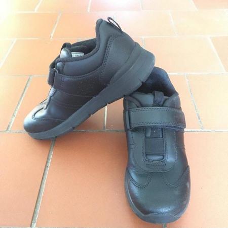 Image 1 of Start Rite boys black leather shoes.Size 12F EU30 183-187 cm