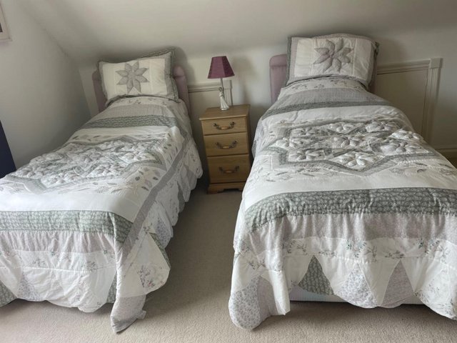 Preview of the first image of LARGE BEDS AND BEDDING BUNDLE NOT TO BE MISSED.