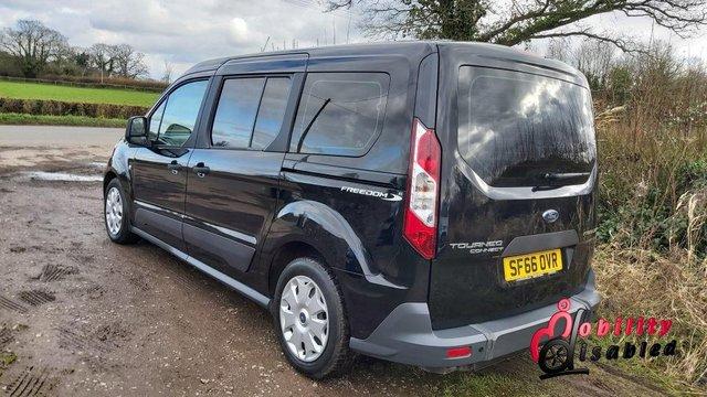 Image 11 of 2017 Ford Grand Tourneo Connect Automatic 5 Seat Wheelchair