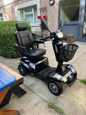Image 1 of Mobility scooter S700 large immaculate condition