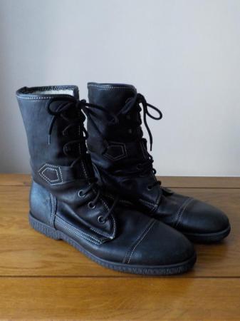 Image 1 of Russell&Bromley Black Leather Ankle Boots Size 41EUR (7.5UK)