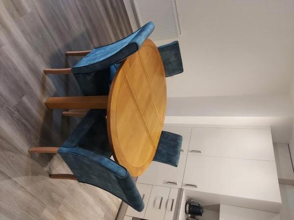 Image 1 of California Solid Oak Extending Table + 4 Velvet Fabric Chair
