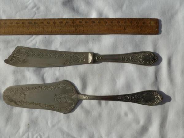 Image 1 of Pie/ Flan Serving Knife and Spatula