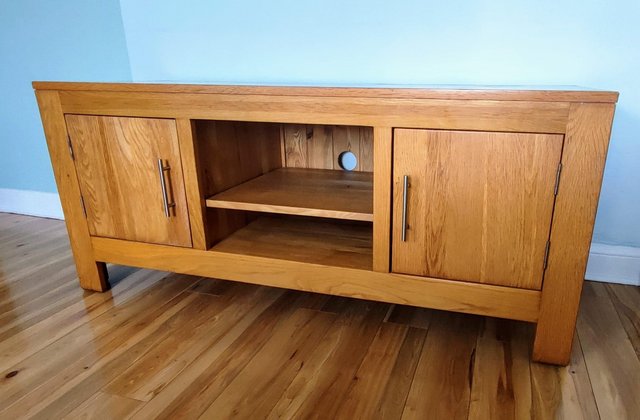 Preview of the first image of Solid Oak TV cabinet in Edinburgh.