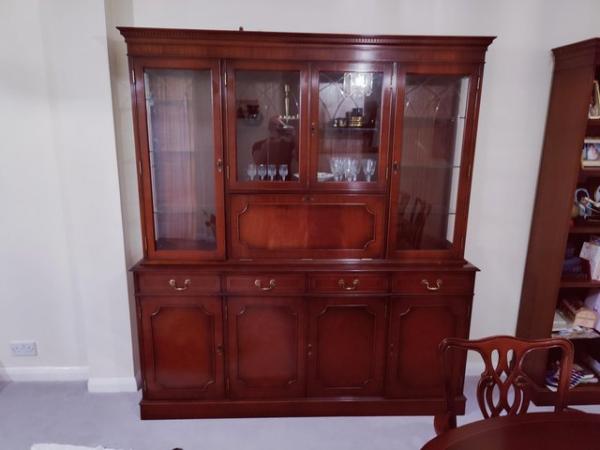 Image 1 of Rosewood cabinet - excellent condition