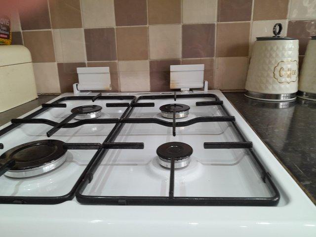 Preview of the first image of Gas cooker For Sale excellent condition.