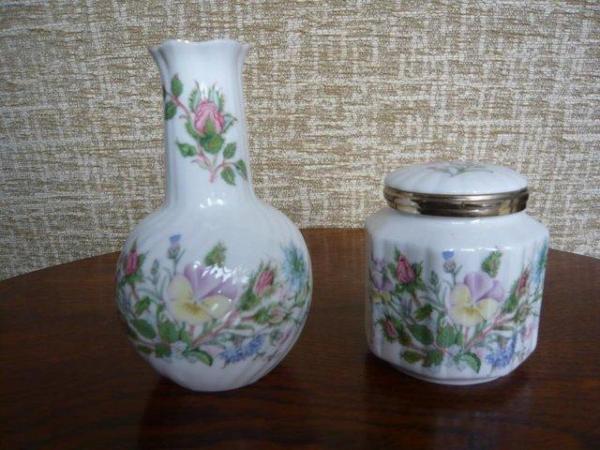 Image 2 of Ainsley china - Wild Tudor vase and lidded trinket box