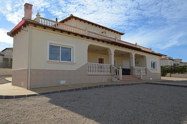 Preview of the first image of Villa 4 Bed / 3 Bath - Murcia, SPAIN.