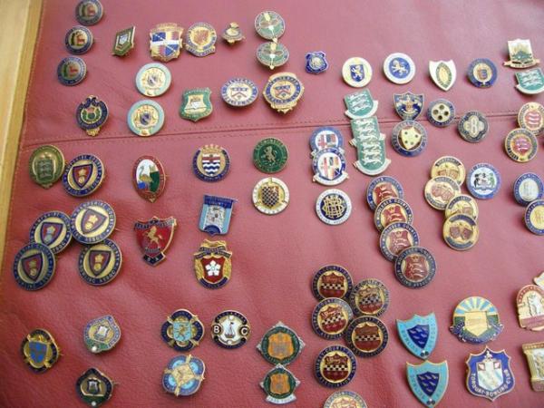 Image 1 of Bowling Club Badges mostly S England