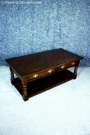 Image 8 of A TITCHMARSH & GOODWIN STYLE OAK TWO DRAWER COFFEE TEA TABLE