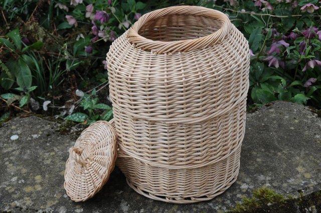 Image 3 of Wicker Basket Vegetable Storage Hopper For Potatoes