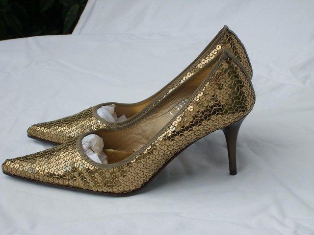 Preview of the first image of JAIME MASCARO Gold Sequin Shoes  – Size 3/36 NEW!.