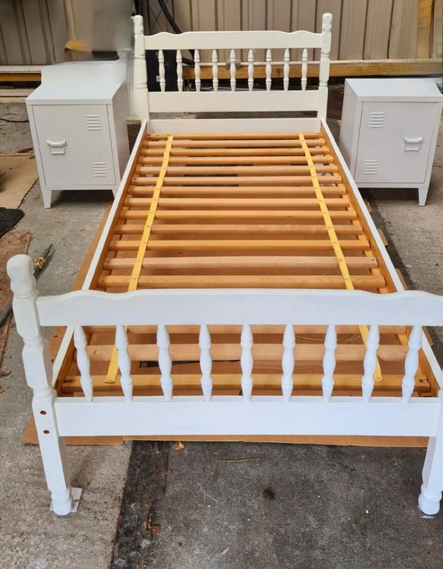 Preview of the first image of Very solid Single Wooden Bed.