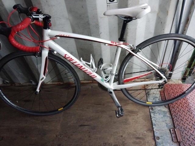 Specialized Road Bike - Excellent Condition - £200