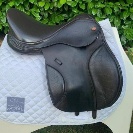 Image 9 of Kent & Masters 16.5 inch S-Series Compact  Saddle