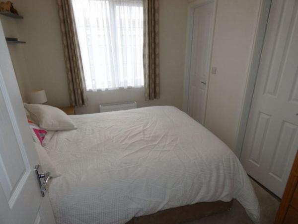 Image 10 of Immaculately presented Two Double Bedroom Residential Park H