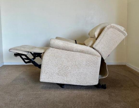 Image 9 of ELECTRIC MOBILITY RISER RECLINER CREAM CHAIR ~ CAN DELIVER