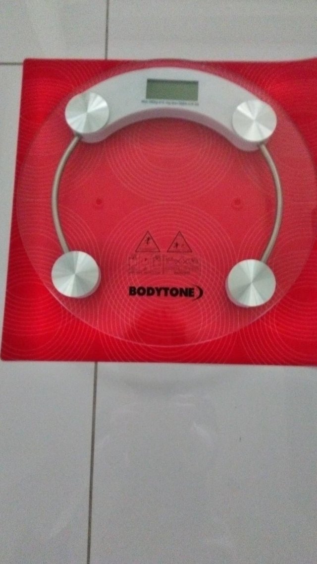 Preview of the first image of BODYTONE bathroom scales.