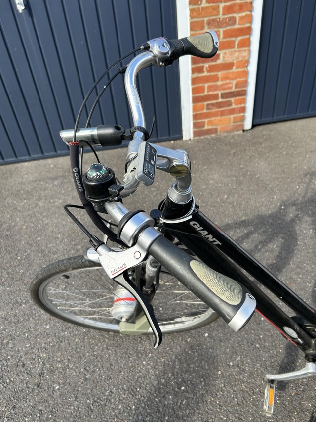 GIANT old style electric bike — photo 2 of 3