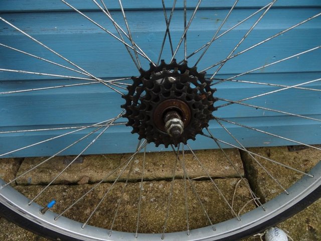 Preview of the first image of bicycle wheels aluminium lightweight.