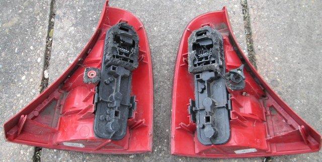 Image 2 of Renault Clio  MkII Phase 1 Tail Lamps.
