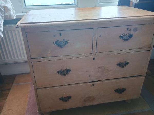 Image 1 of Chest of drawers beautiful wood