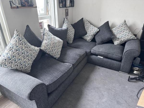 Image 1 of SCS corner sofa grey with chrome feet