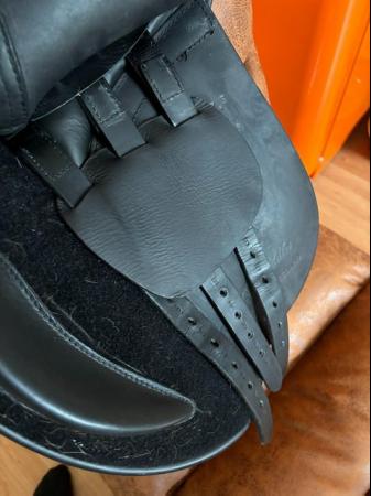 Image 3 of Lavinia Mitchell size 4 black 17.5 GP saddle