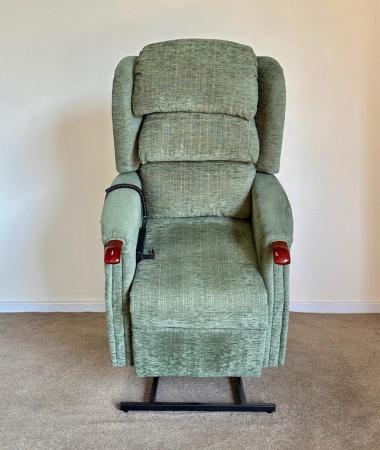 Image 7 of REPOSE LUXURY ELECTRIC RISER RECLINER GREEN CHAIR ~ DELIVERY