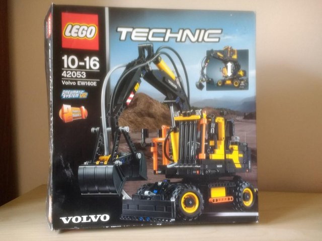 Preview of the first image of Lego Technic Volvo 10-16.