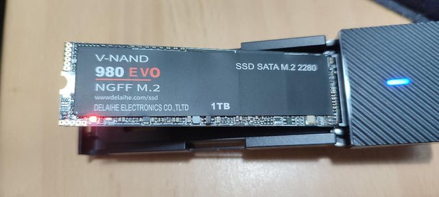 Image 3 of 1tb SSD Sata HD. M.2 NGFF / NVME -560mb per secRead - £70ono