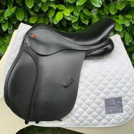Image 1 of Kent and Masters 17 inch cob saddle