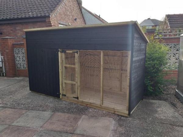 Image 1 of 10ft x 4ft x 5'6'' dog kennel and run
