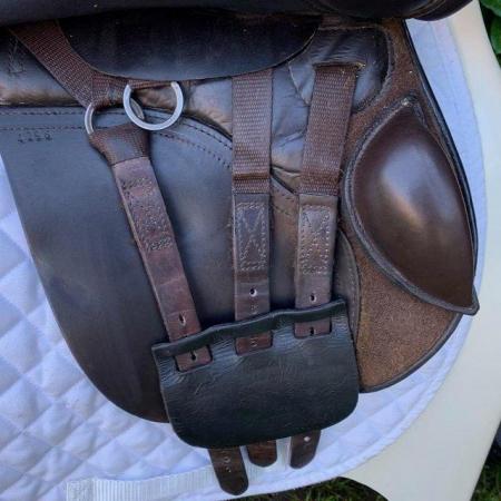 Image 8 of Kent & Masters 17 inch Cob saddle