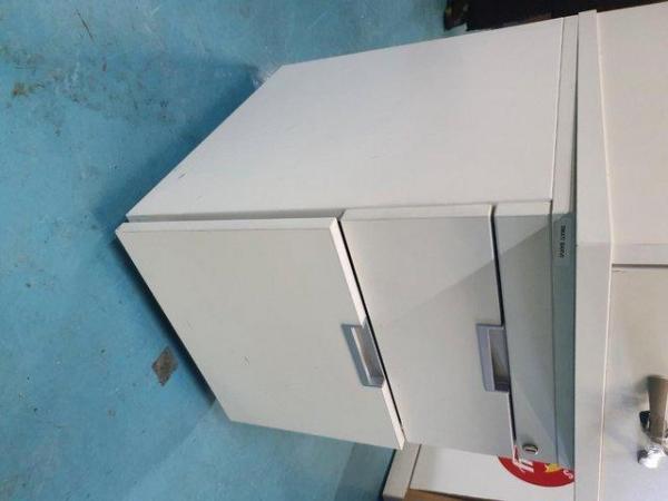 Image 1 of White-grey handled 2-drawer office pedestal/under drawer