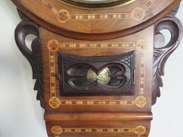 Image 2 of Lovely old ornate Wall clock