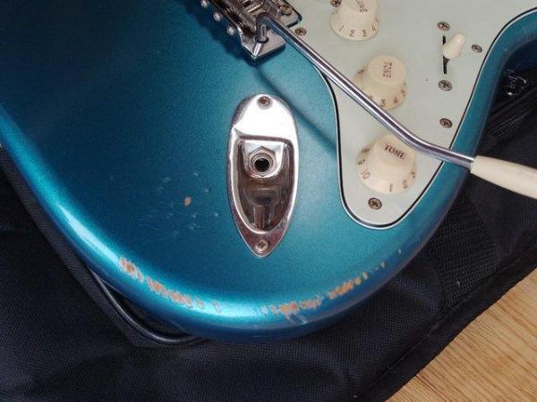 Image 3 of Fender Vintera Roadworn 60s Stratocaster, rare LP Blue, gbag