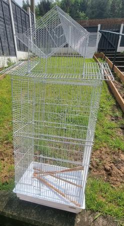 Image 3 of Bird cage for sale .........