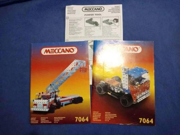 Image 2 of Used collectable vintage Meccano Master Builder set 7064.
