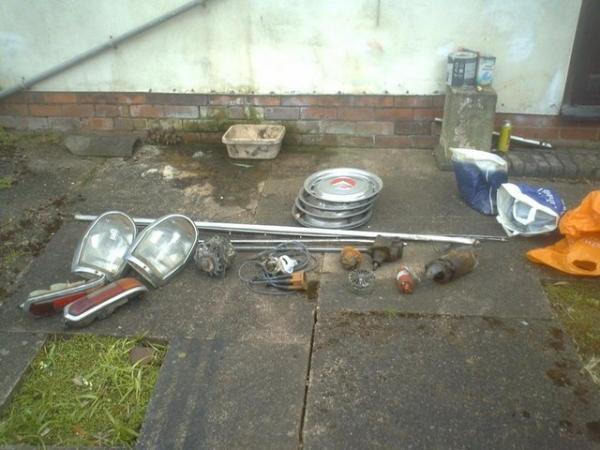Image 2 of 1965-72 MERCEDES W108 JOBLOT SPARES SEE ALL 280S 280SE
