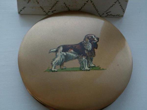 Image 1 of Powder compact. circa 1960's Spaniel dog picture