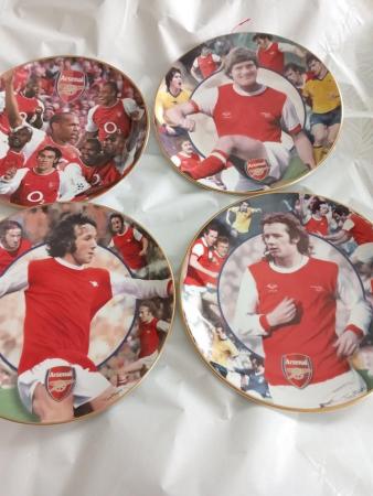 Image 1 of collection of arsenal danbury mint plates