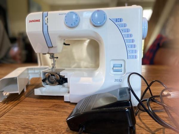 Image 3 of Janome 2031 sewing machine
