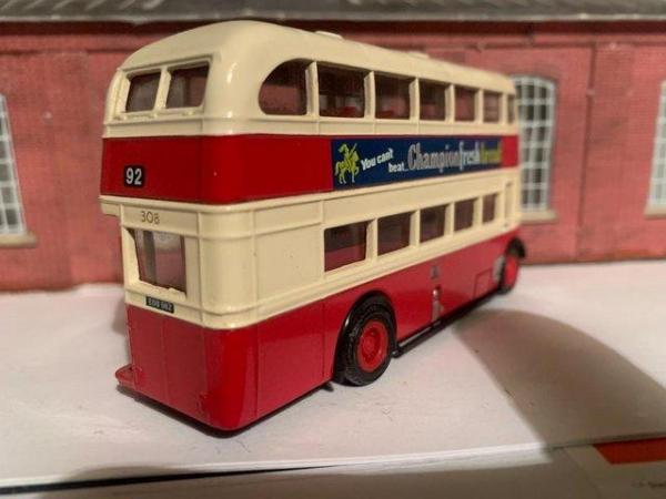 Image 2 of SCALE MODEL BUS STOCKPORT 1951 LEYLAND PD2